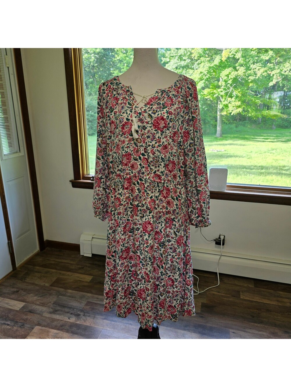 Floral Tie-Neck Long-Sleeve Dress, women's size xl